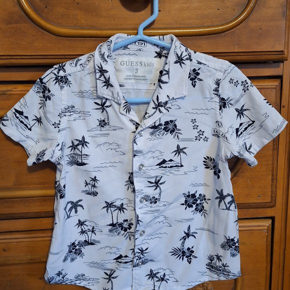 Guess Kids  Boys 3 Los Angeles Shirt  3T - Picture 1 of 4